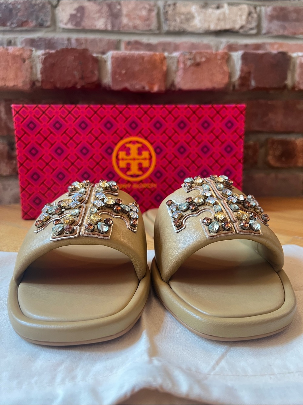 Tory Burch Ginger Shortbread Tan Crystal Double T Leather Sport Slide Sandals - Picture 4 of 11